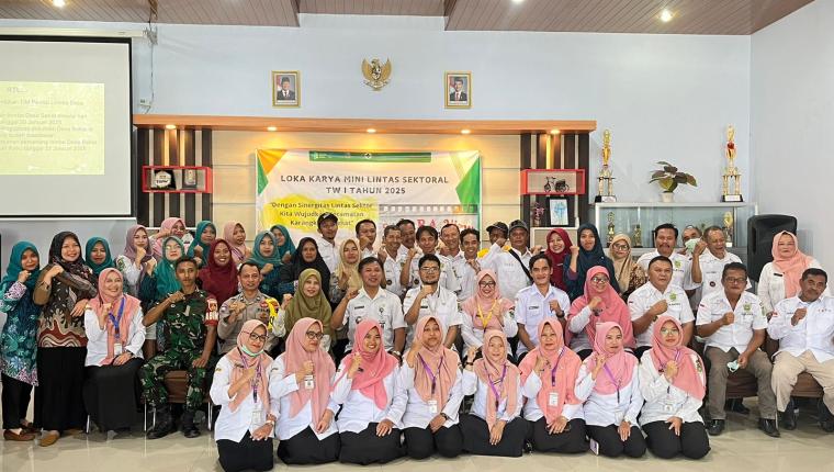 Mewakili Danramil Babinsa Hadiri Lokmin Lintas Sektoral Triwulan 1 Tahun 2025 Puskesmas Karangkobar