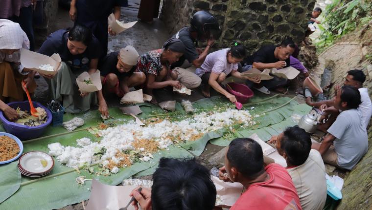 Doa Bersama Tandai Dimulainya Rehab Jembatan Perintis Garuda di Desa Kincang