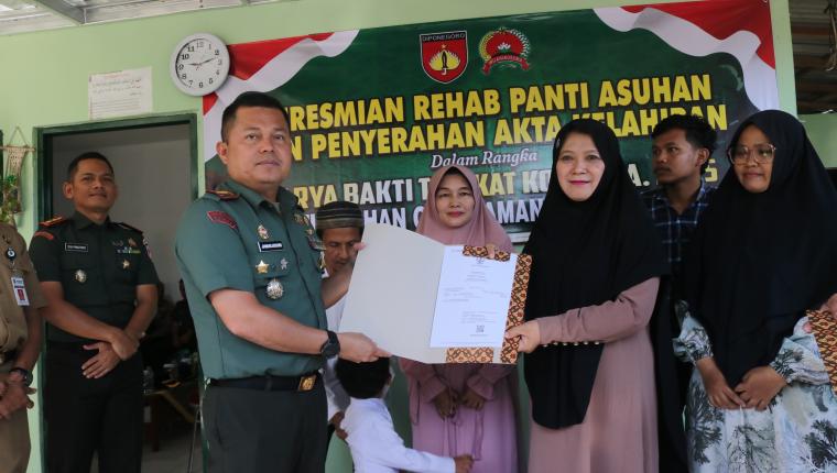 Danrem 071 Wijayakusuma Resmikan Rehab Panti Asuhan Griya Amanah dan Serahkan Akta Lahir bagi Anak-Anak Banjarnegara
