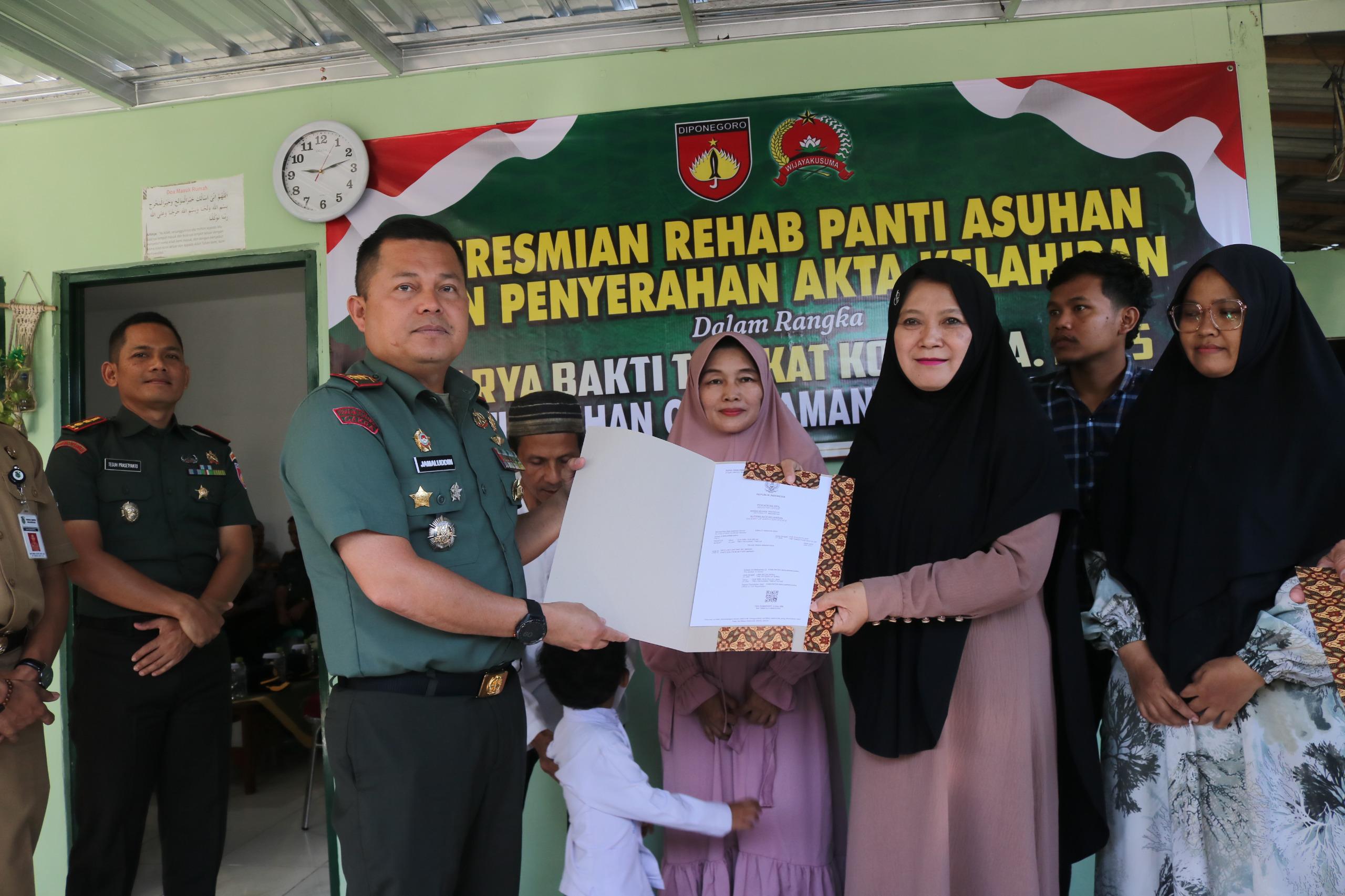 Danrem 071 Wijayakusuma Resmikan Rehab Panti Asuhan Griya Amanah dan Serahkan Akta Lahir bagi Anak-Anak Banjarnegara