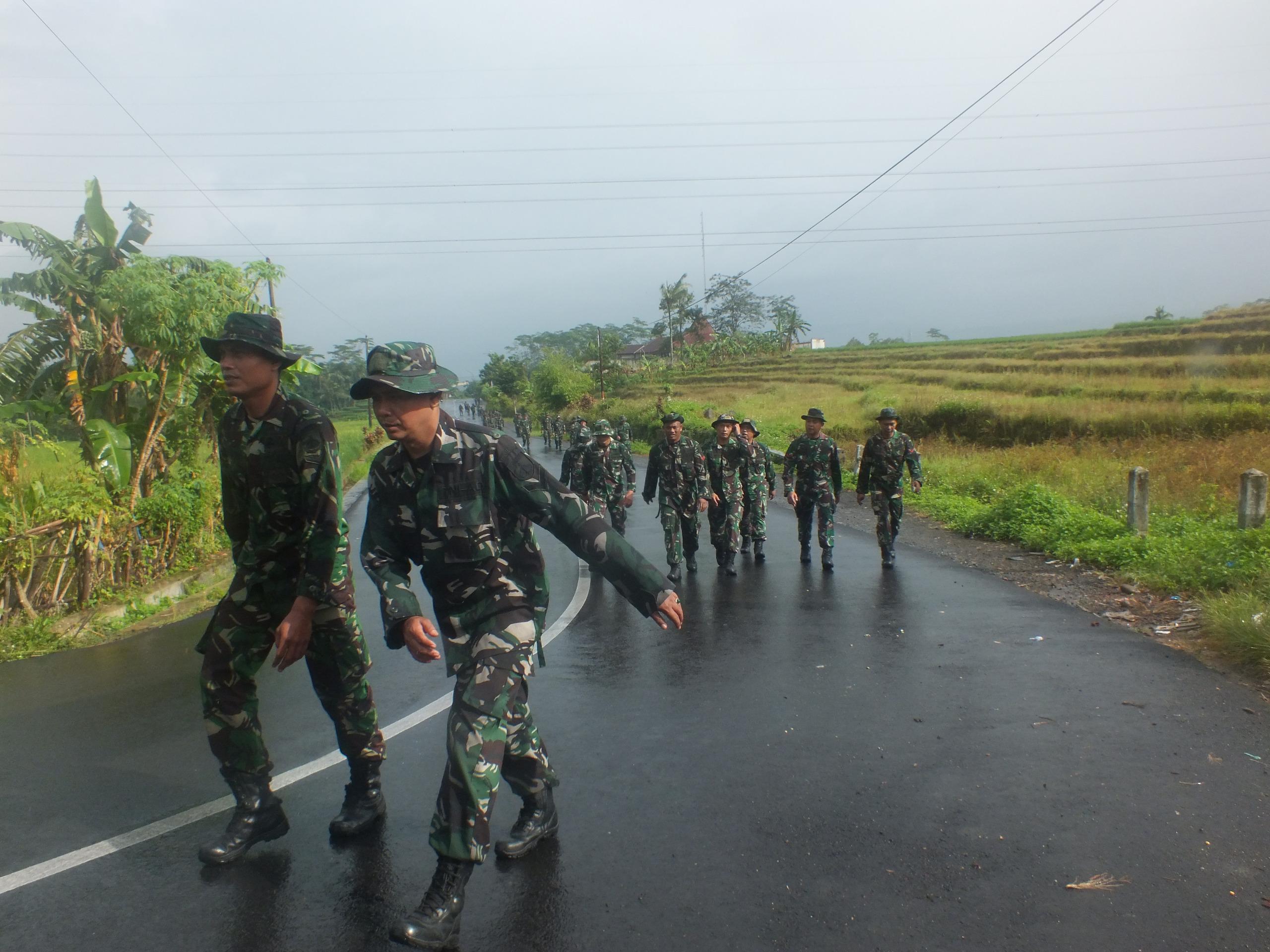Uji Ketahanan Fisik Prajurit Kodim 0704/Banjarnegara Gelar Latihan Hanmars