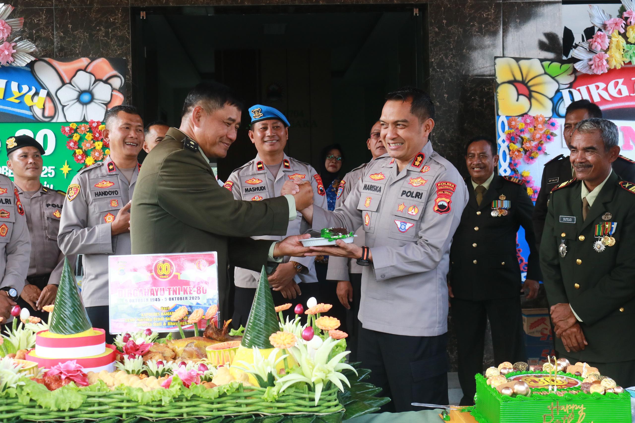Kasdim Banjarnegara Sambut Kehangatan Ucapan dari Kapolres