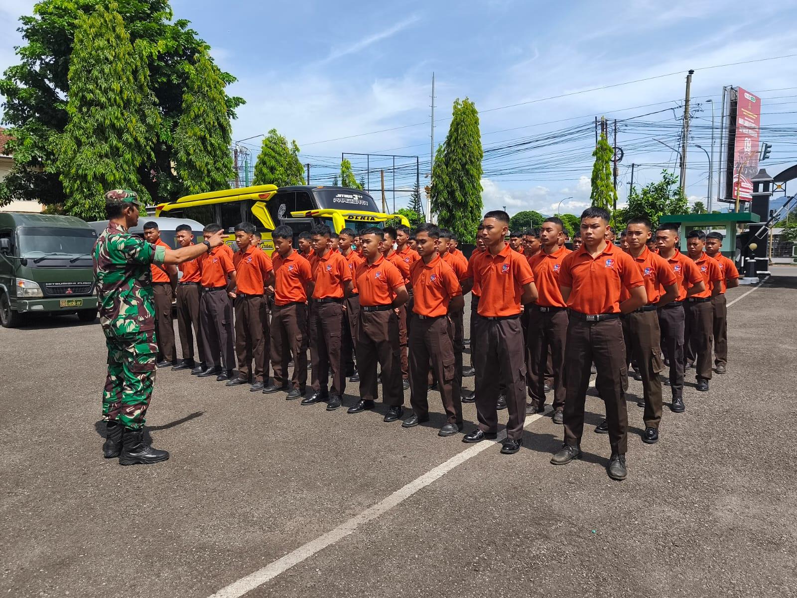 Pasiter Kodim 0704 Banjarnegara Lepas 50 Siswa KKRI Ikuti Persami
