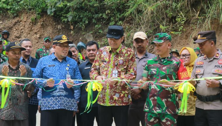 TMMD Sengkuyung Tahap III Banjarnegara Ditutup Bukti Nyata Sinergi TNI dan Rakyat