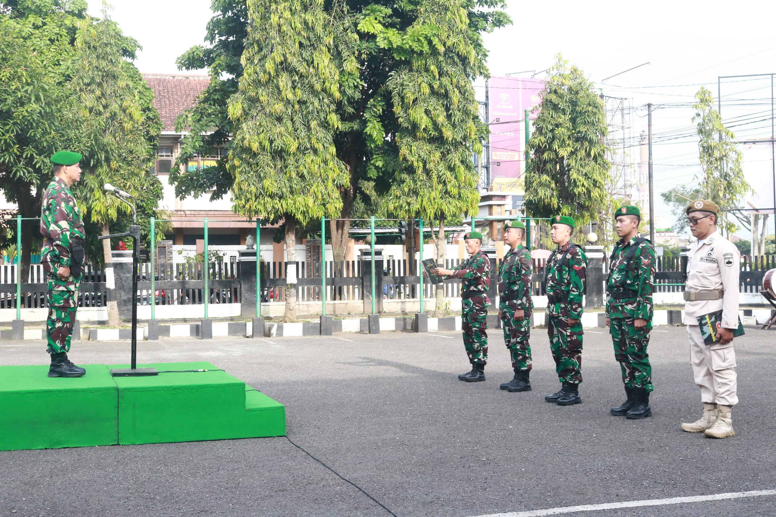 Kasdim 0704 Banjarnegara Pimpin Upacara 17-an